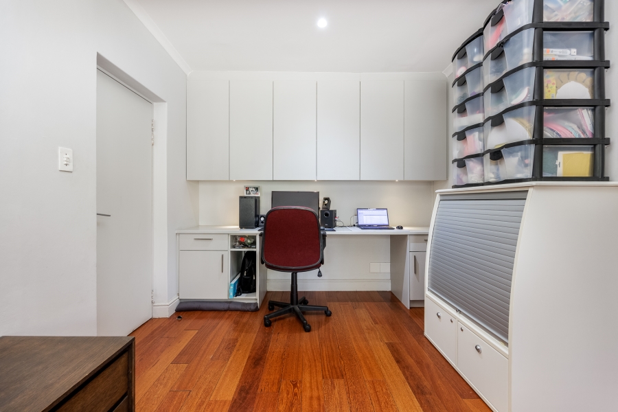 4 Bedroom Property for Sale in Vierlanden Western Cape